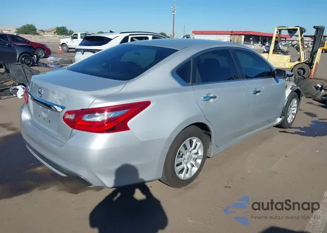 2017 Nissan Altima 2.5 S z USA, uszkodzony, nr VIN 1N4AL3AP3HN322970
